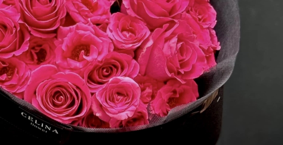 Nike giới thiệu giày đá bóng băng dán độc đáo (1)